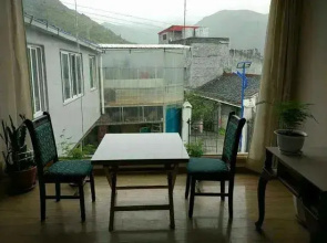 Jiangling Inn