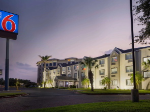 Motel 6 McAllen, TX - East