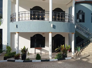 La Cafecito Bistro and accommodation