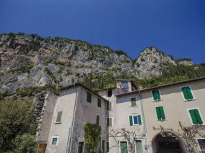 Hotel e Appartamenti al Prà de la Fam