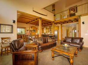 Leland Creek Home 5 Br home by RedAwning