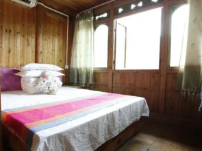 Longsheng Golden Dragon Country Villa