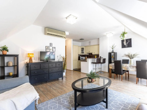 Gozsdu Court Premier Apartment