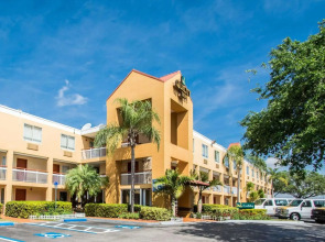 Quality Inn Miami Airport - Doral