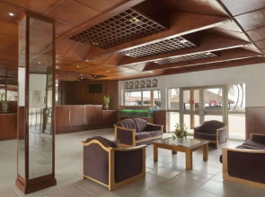 Ramada Resort Accra Coco Beach