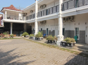 OYO 1456 Hotel Garuda