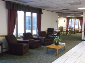 Knights Inn Liberty