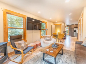 Alpine Drive #106b by Summit County Mountain Retreats