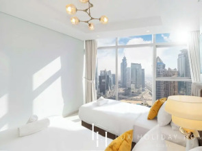 LUX The Paramount Sea View Suite