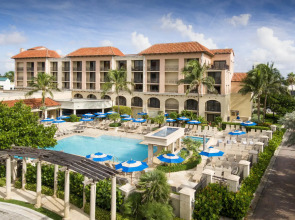 Opal Grand Oceanfront Resort & Spa