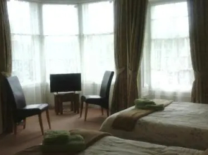 Lindores Guest House