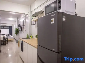 T1 Large Room Full kitchen near BTS