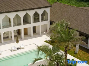 Aiqi Hot Spring Resort Hotel