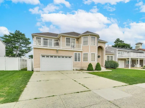 Spacious Brigantine Home ~ 1 Block to Beach!