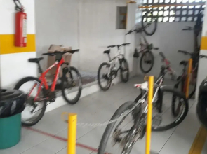Apê 303 no Ed. Portal do Amazonas, B Universitário