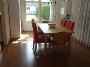 Breskens, Nijverheidstraat 11