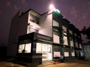 Hotel Parth