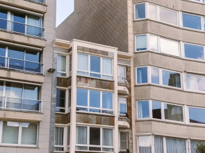 Lovely Apartment With Lateral sea View