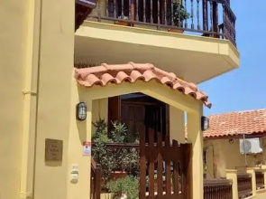 Vardakis Houses