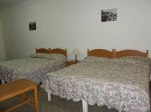 Al Hummar Restaurant And Hotel