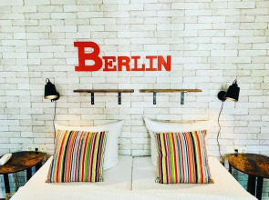 Old Town Hotel und Apartments Greifswalder Strasse