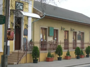 Vino Restaurant & Panzio