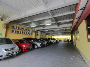 Airy Premier Tunjungan Walikota Mustajab 29 Surabaya