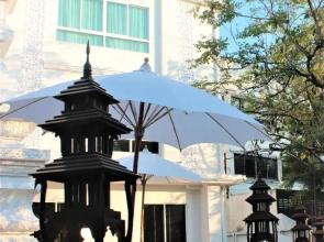 White Boutique Hotel and Spa