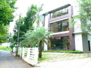 Hotel La Serene Mattannur
