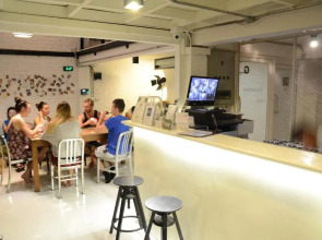 Bangkok Nomad Hostel