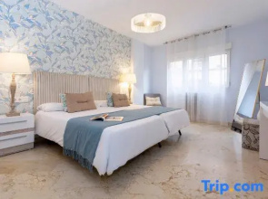 Spacious Apartment in Great Central Location. Tablas