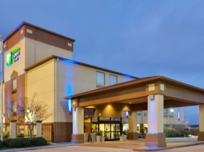 Holiday Inn & Suites Spring- The Woodlands Area by IHG