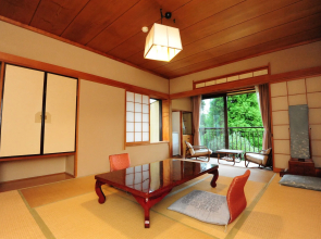 Yugawara Spa Ryokan Ashikari