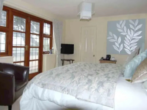 Cleavers Lyng - Guest house