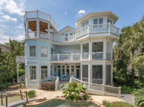 4205 9th Street by Hodnett Cooper