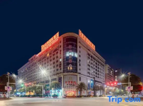 Vienna International Hotel (Luzhai County Government Administrative Plaza Branch)