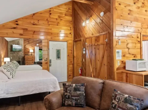 Close to Pigeon Forge Gatlinburg I Hot tub