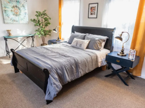 Updated Well-Appointed 3-Bedroom Home In Beautiful Burbank Neighborhood  (P49)