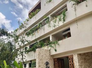 Exclusive 2BR Penthouse & Rooftop Pool, Aldea Zama