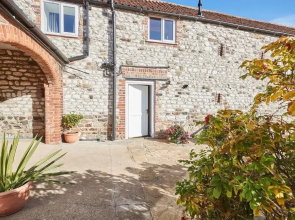 Host Stay The Granary