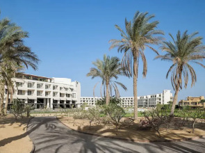 The G Einbay Golf Resort