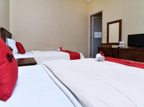 RedDoorz near Pantai Sanur Bali