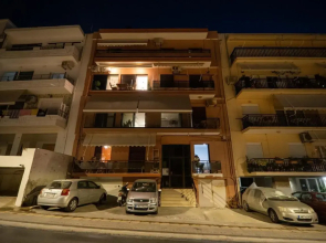 Cretan Sea View Apt 10mins to beach, old town, city