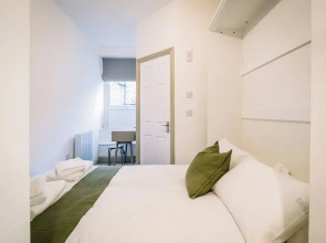 Sun St Apartment 4
