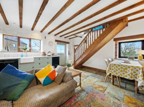 Host Stay Little Barn - Upper Hulme