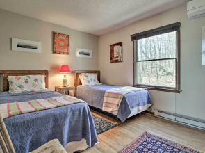Cozy Wintergreen Cabin Near Mountain Inn & Slopes!