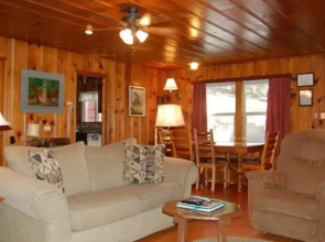 RedAwning Cabin #16B Charlottes Station