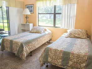Ventura Country Club Willowpointe Condo