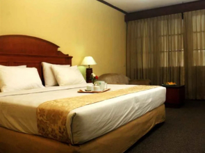 Siantar Hotel Parapat