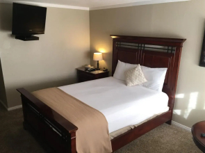 Mountain Ridge Cabins and Lodging